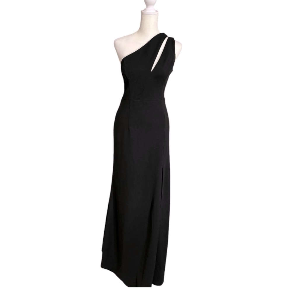Stunning One shoulder long Black formal column dress with cutout